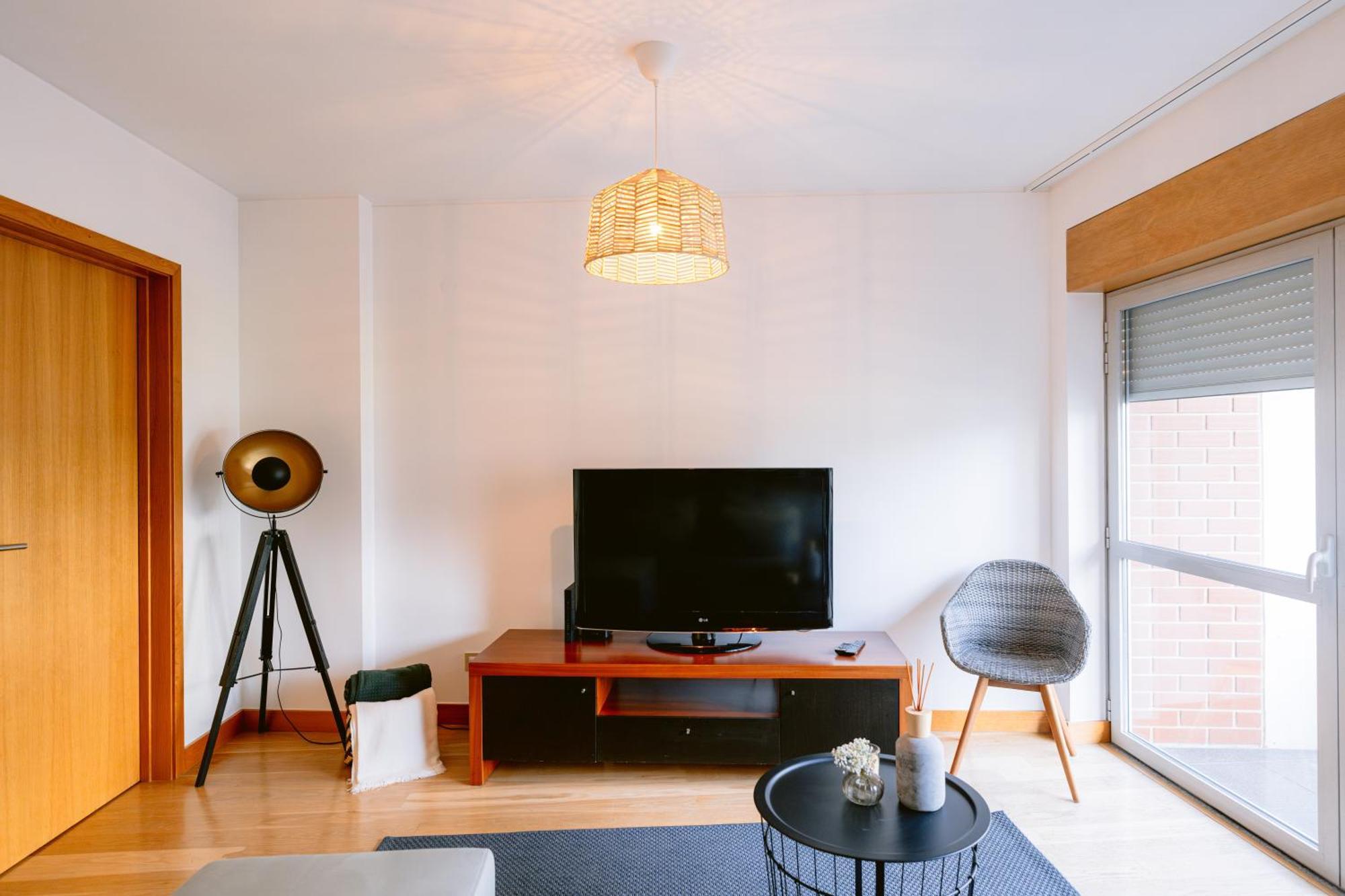 White Family House Apartment